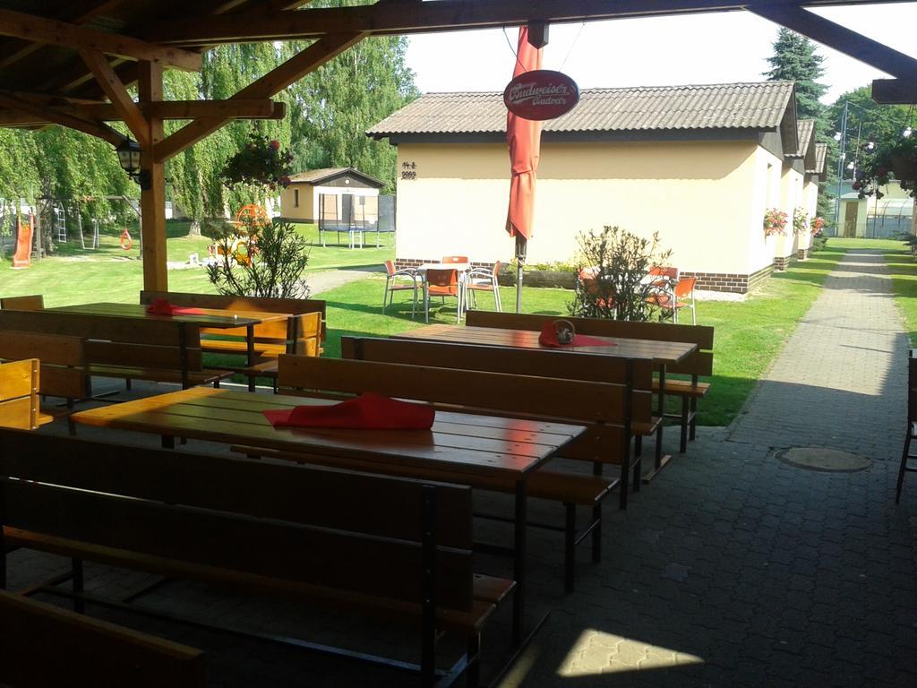 德沃夏克体育中心酒店 Hluboká nad Vltavou 外观 照片